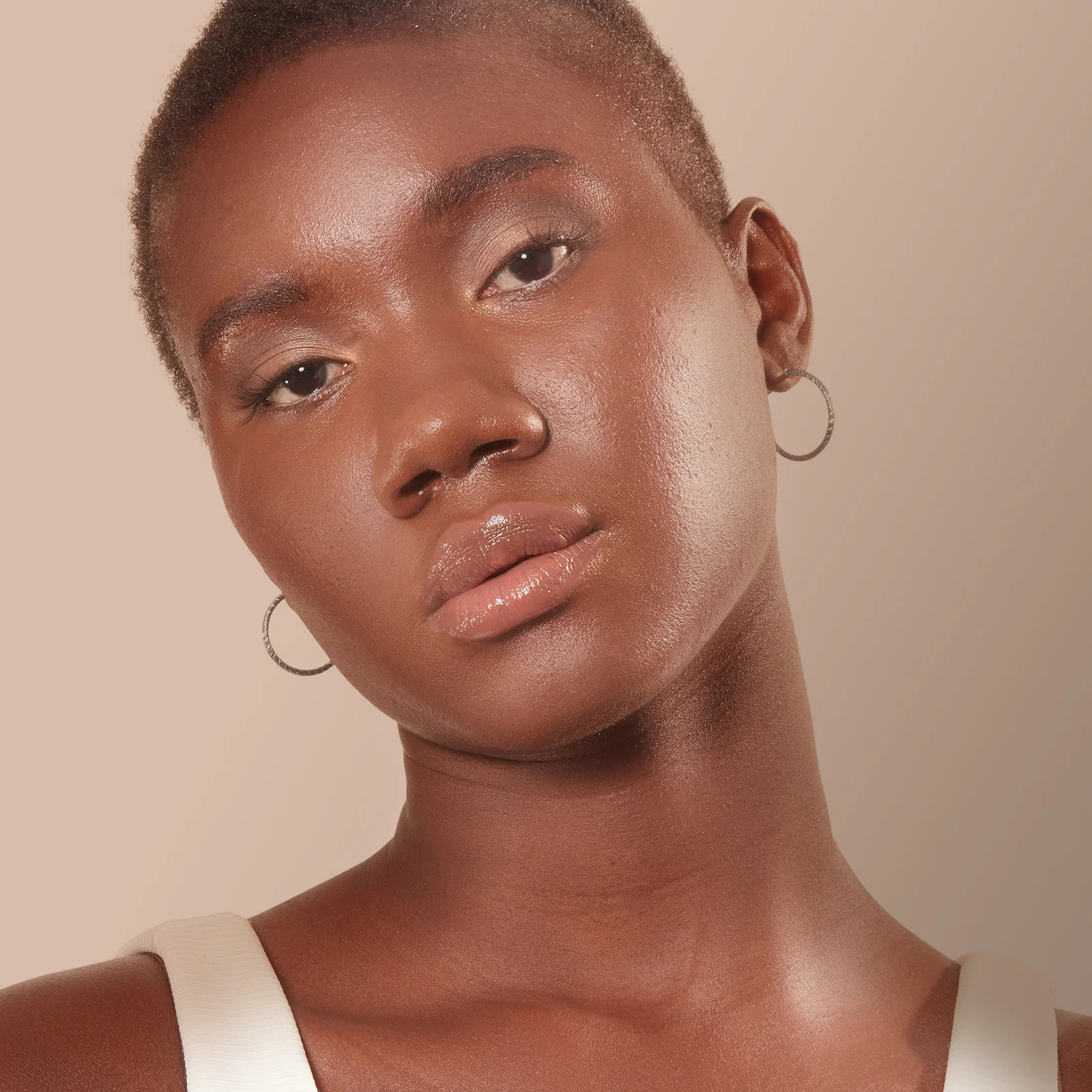 925 Sterling Silver 1-Inch Diamond Cut Hoop Earrings - Image 3