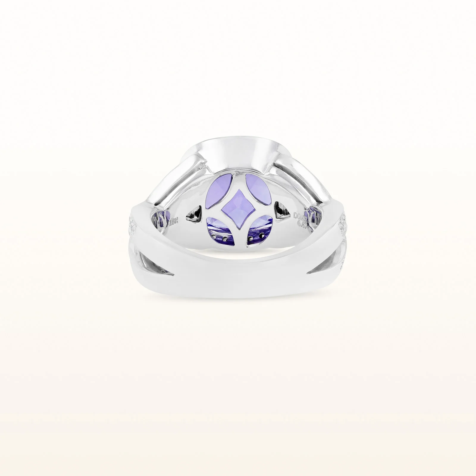 Cushion Cut Tanzanite and Diamond Halo Ring in 18kt White Gold - Image 3