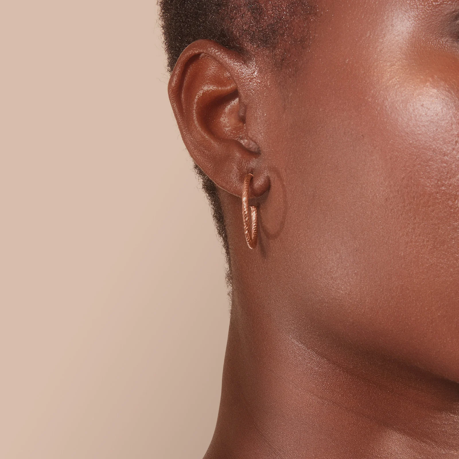 Rose Gold Plated 925 Sterling Silver 1-Inch Diamond Cut Hoop Earrings - Image 5