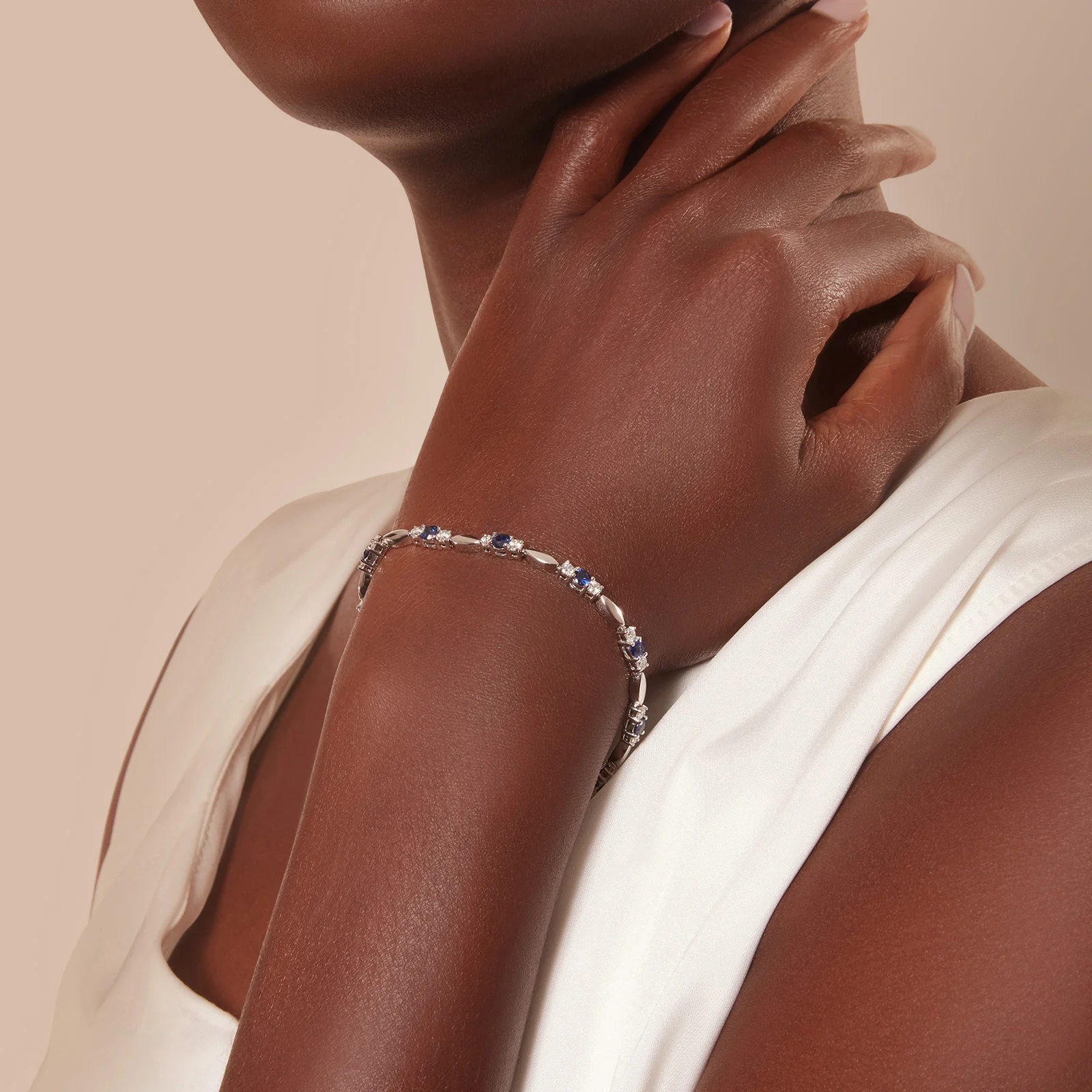 Round Blue Sapphire and Diamond 3-Stone Marquise Link Bracelet in 14kt White Gold - Image 5