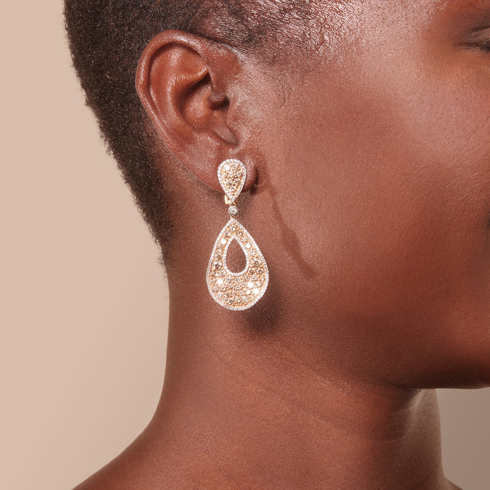 Teardrop Shaped Diamond Dangle Earrings in 18kt Rose Gold - Image 4