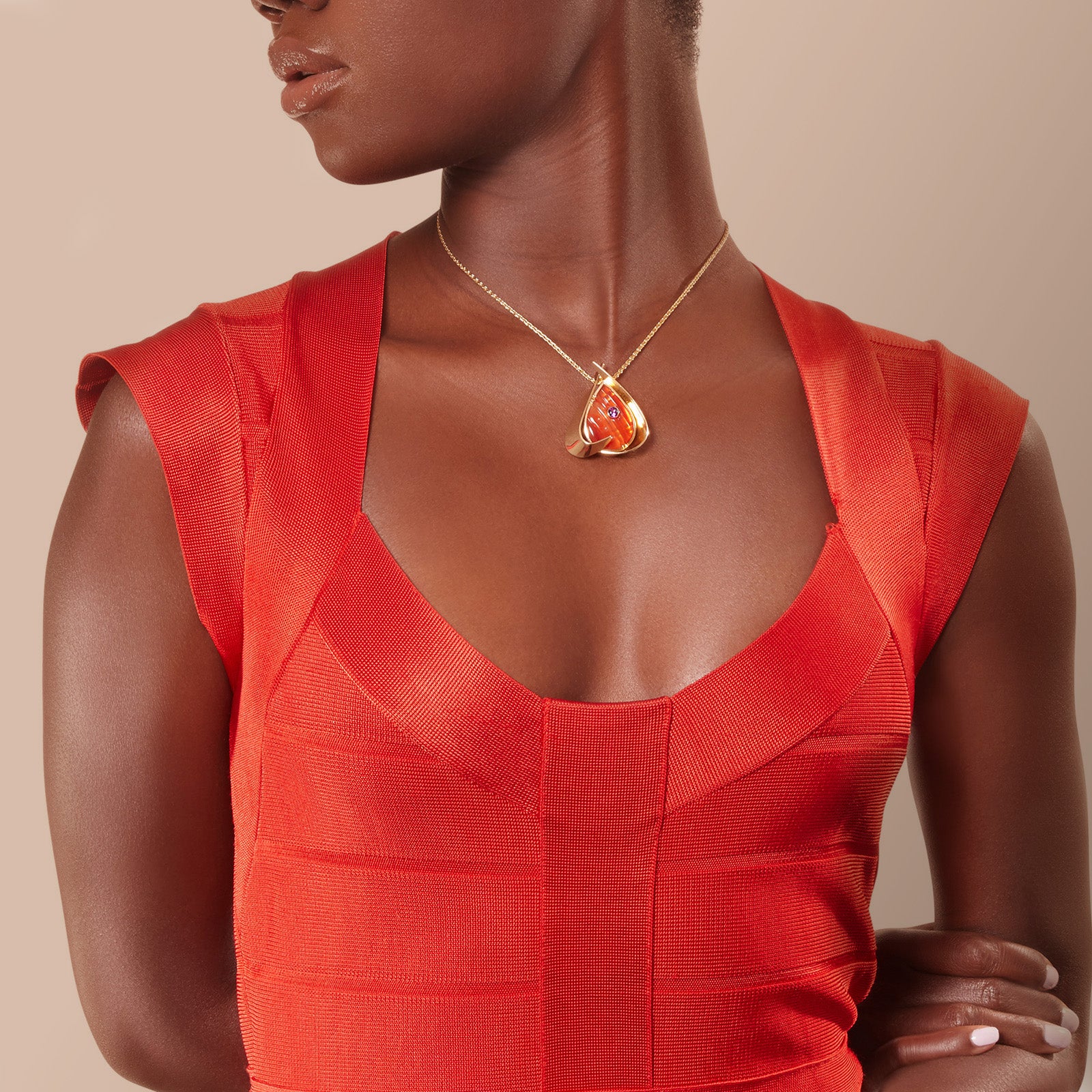 Mexican Fire Opal Pendant with Inlaid Purple Amethyst in 14kt Yellow Gold - Image 3