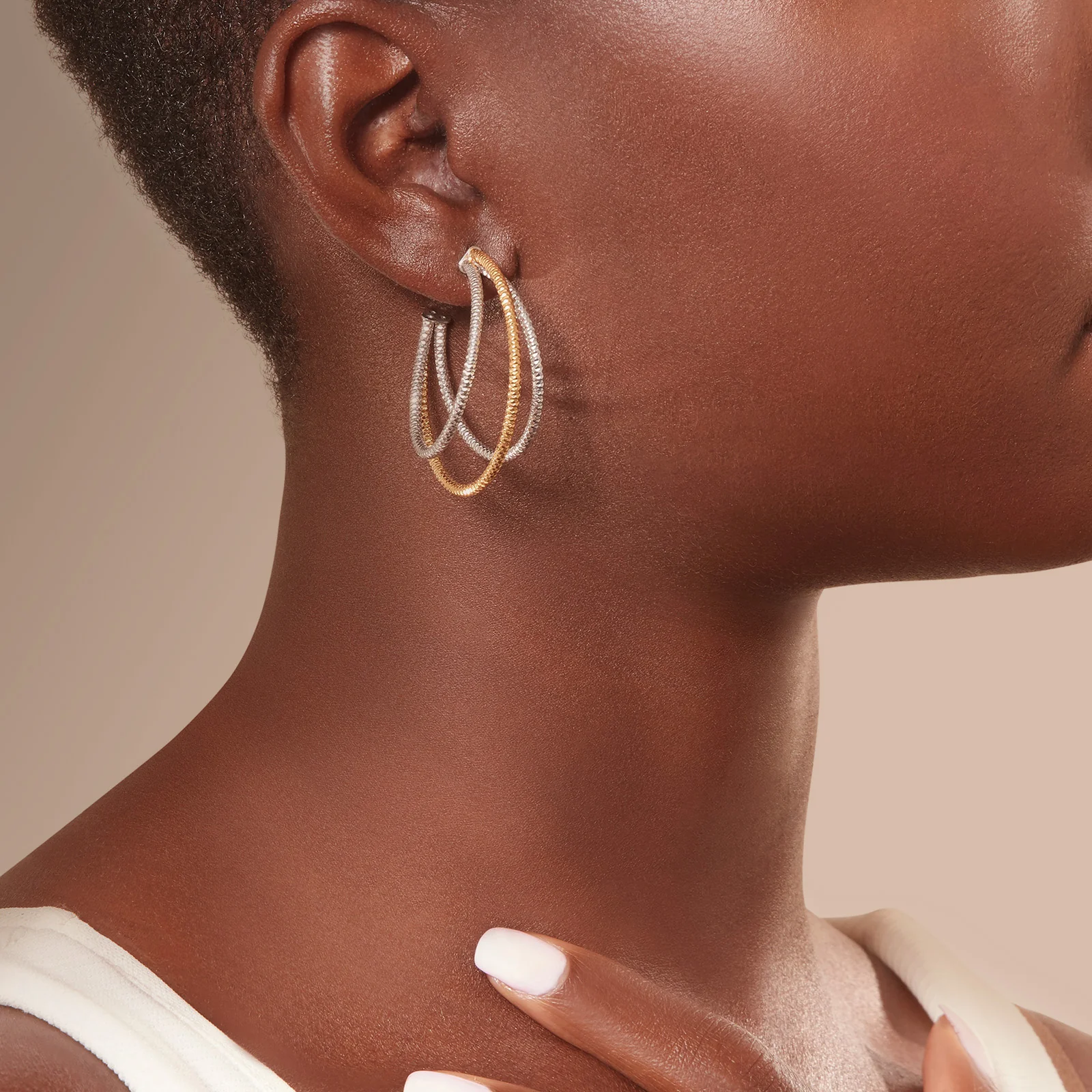 Two Tone 925 Sterling Silver Diamond Cut Hoop Earrings - Image 5